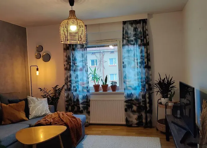 Floor & Free Parking Next To Tammela Stadium *