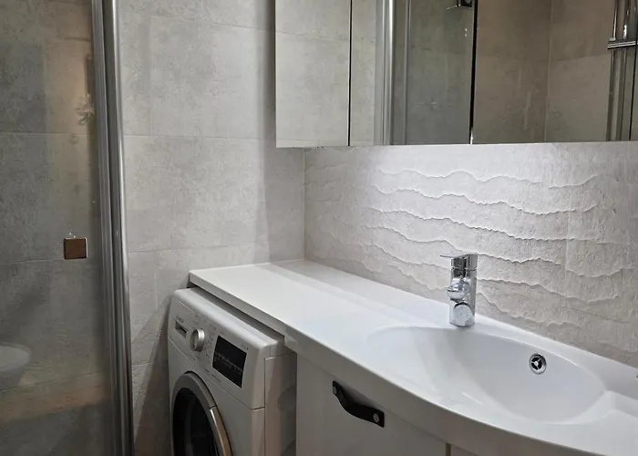 Floor & Free Parking Next To Tammela Stadium Tampere